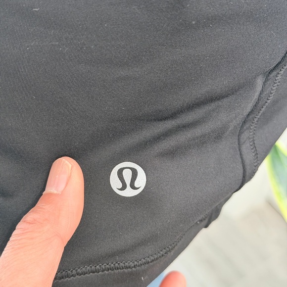 Lululemon Black Yoga Tank Open Lattice Back Athletic Top Women’s Size 6 - Picture 5 of 13